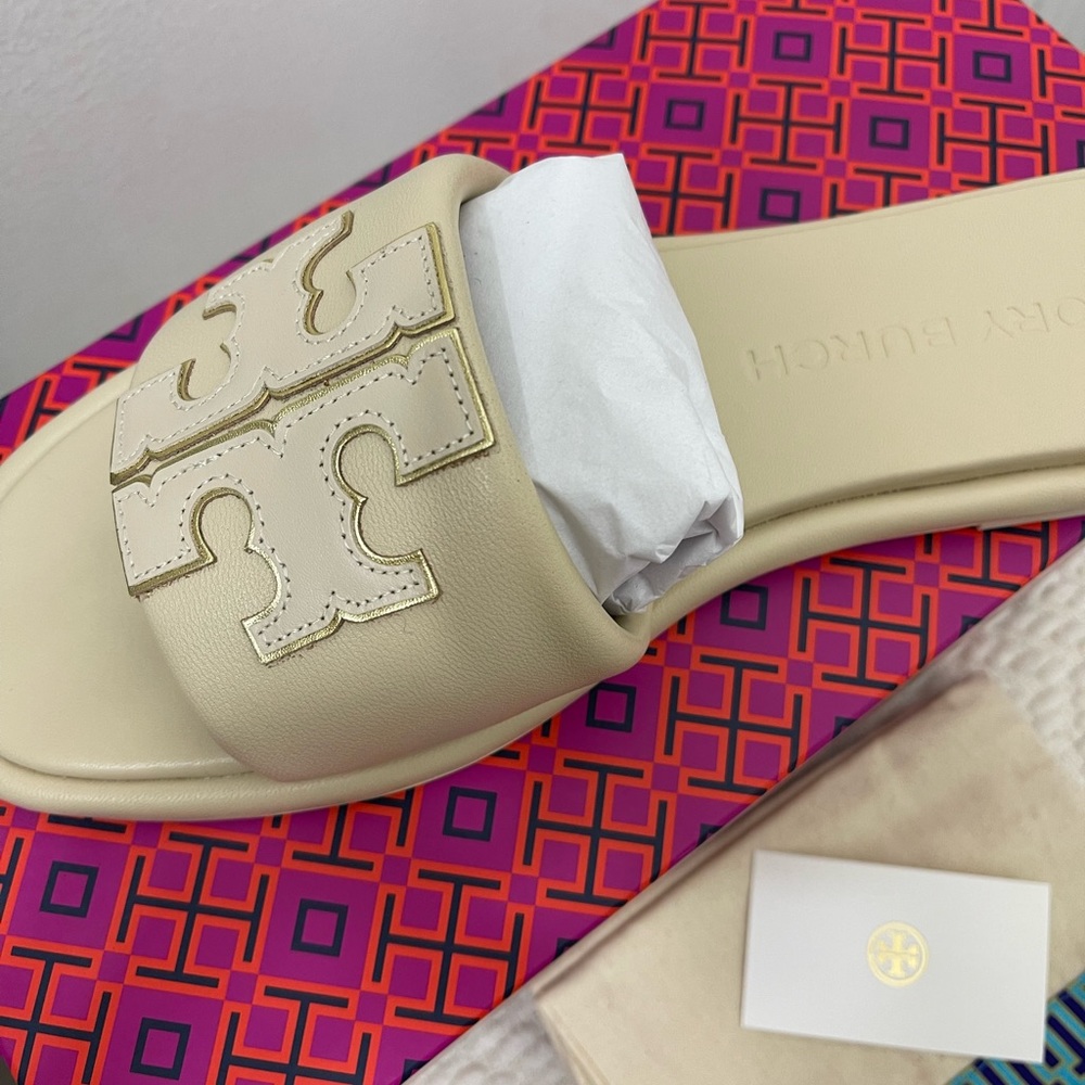 Brand New Tory Burch Double T Sport Slide!